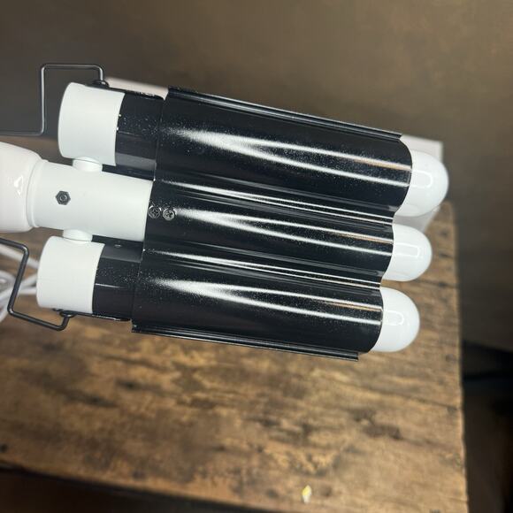 Bondi Boost Wave Wand 32mm Hair Curler Triple Barrel Crimper w/ Box & Glove - Picture 4 of 6